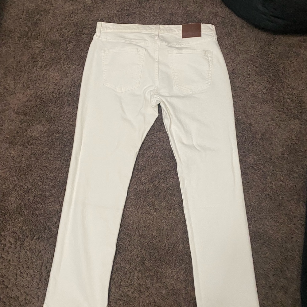 White hollister Jeans